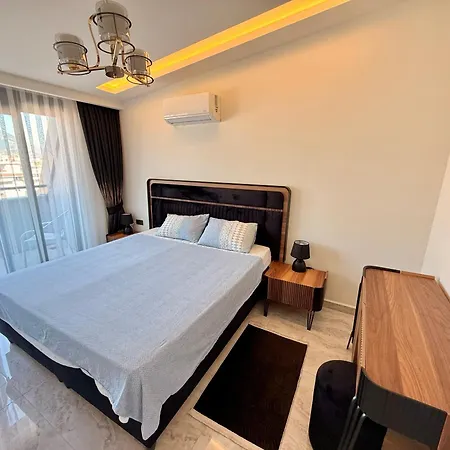 Sa Apartments! Sea View 500m To The アランヤ